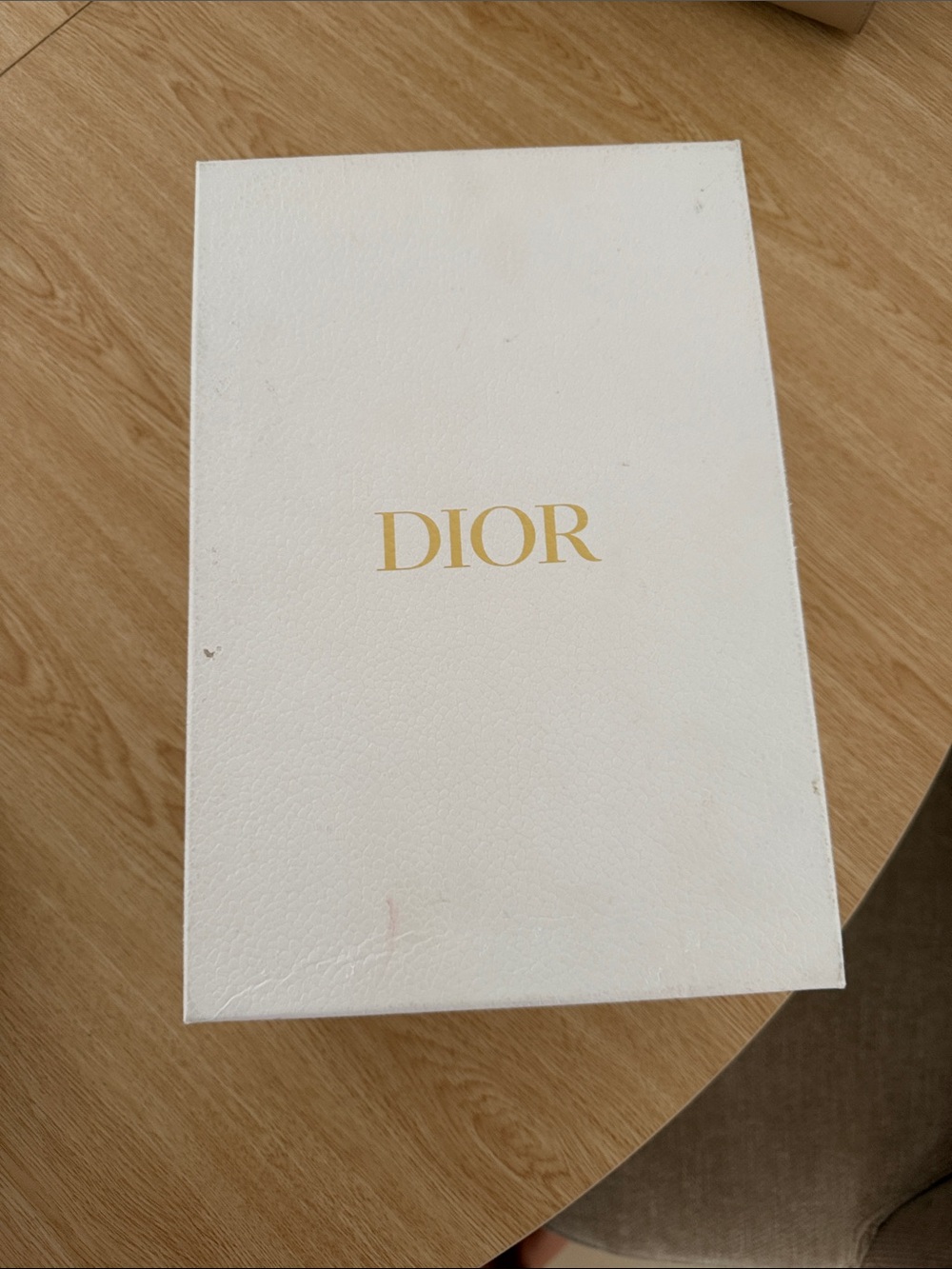 Dior White Box with Gold Logo Centered